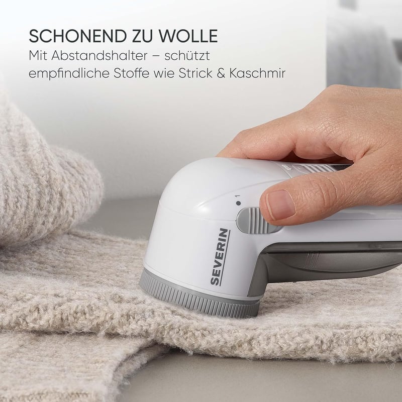 SEVERIN CS 7976 Szövetgombremover Elektromos Bolyhozó Elemmel
