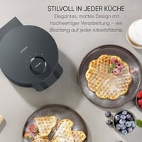 SEVERIN szív alakú gofrisütő PFAS-mentes bevonattal, 1000W, fekete/rozsdamentes acél 4