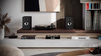 Aktívny regálový reproduktor SHARP CP-SS30(BK), čierny – 60W RMS (2x30W), 2-pásmový, Bluetooth 5.0, štúdiový monitor, USB, optický, AUX, RCA vstup, 4-palcový 2