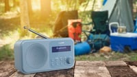 Prenosné digitálne rádio SHARP DR-P420 – DAB+/FM, Bluetooth 5.0, duálny budík, pamäť na 40 staníc, USB, 3,5 mm jack, oceľovo modrá 6