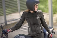 Dámska moto bunda SHIMA JET – priedušné sieťované panely, nepremokavá membrána, chránič chrbta úrovne 2, čierna, veľkosť L 8