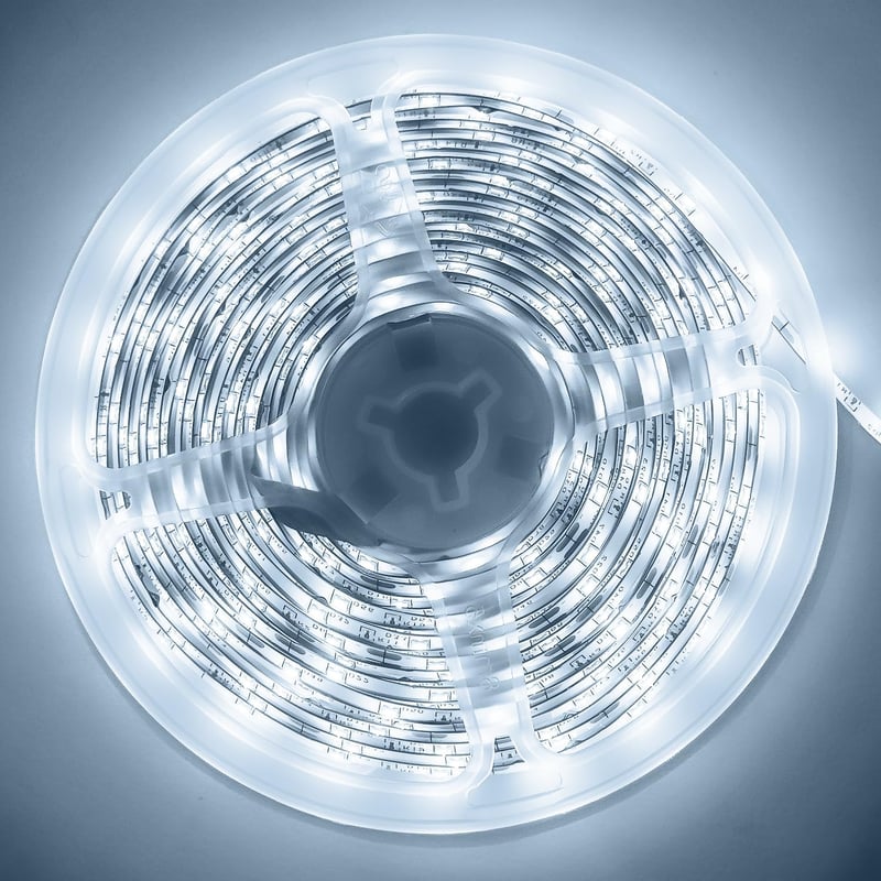 ShineBurky 12V LED szalag 5m hideg fehér vízálló öntapadós szalag