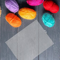 Plastová vyšívacia mriežka SHUESS 50x33 cm, veľkosť oka 6, 15 ks – Kanava na krížikový steh pre tašky a DIY šijacie projekty 7
