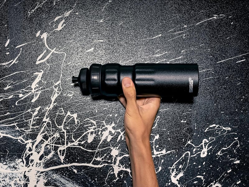 SIGG alumínium sportpalack 0,75L szivárgásmentes sportcsappal - Black
