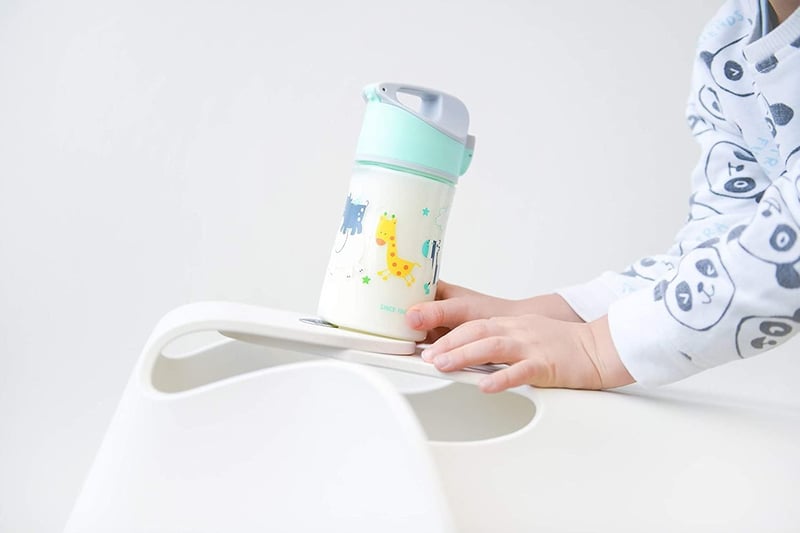 SIGG Miracle Gyerek Tritan Ivópalack Szívószállal, Szorítható, BPA-Mentes, 0,35-0,45 L - Green, 0.35 L
