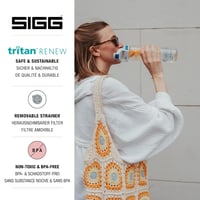 SIGG Total Clear ONE Tritan ivópalack 0,75L szénlezárható, mosogatógépbiztos, szivárgatásmentes - Blue, 0.75 L 3