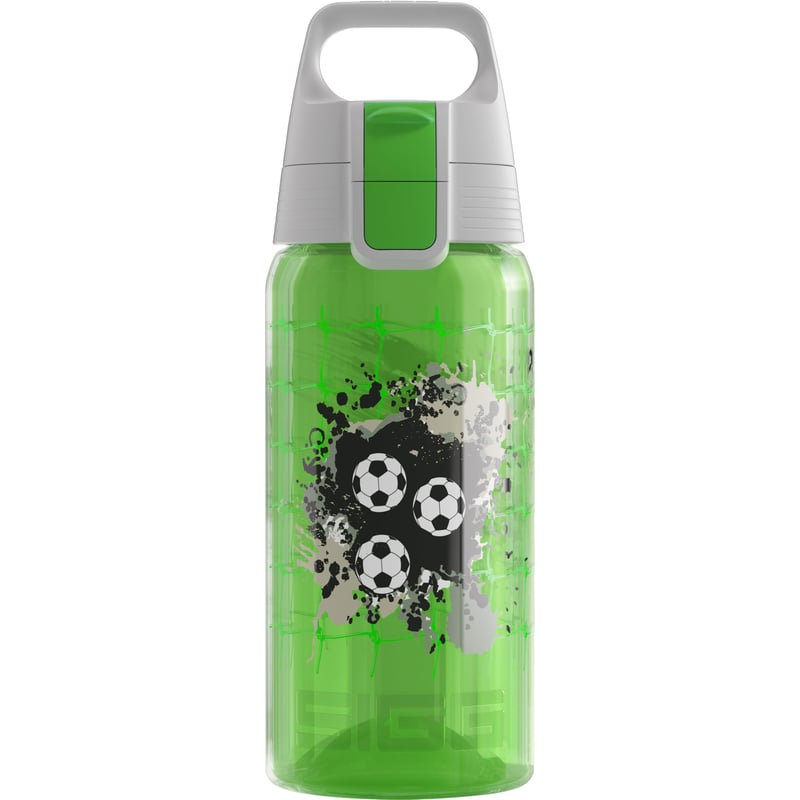 Bidon pentru copii SIGG Viva One Fotbal 0,5 L - Potrivit și pentru băuturi carbogazoase, etanș, lavabil în mașina de spălat vase, fără BPA, pentru sport și școală