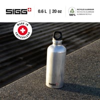 SIGG Traveller alumínium sportkulacs szénsavas italokhoz, BPA-mentes - szürke - 0,6 L 2