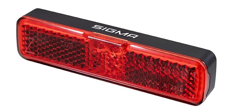 Zadné svetlo na bicykel Sigma EOX RL na nosič – s funkciou brzdového svetla, vodotesnosť IP44, odrazka, schválenie StVZO, pre e-bike, červené