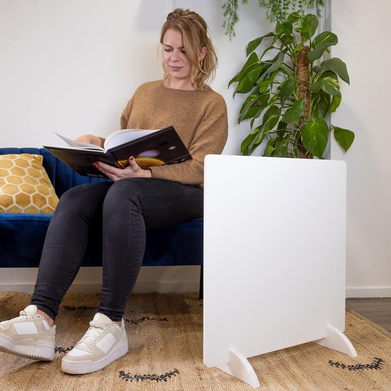 Silvergear Infravörös Állványos Fűtőpanel 425W - Energiatakarékos, Túlmelegedés Elleni Védelemmel, Asztmásoknak és Reumásoknak Ideális, Könn