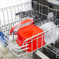 Mikrovlnná nádoba na varenie Sistema s vyberateľnou vložkou, 2,4 l, bez BPA, červená 4