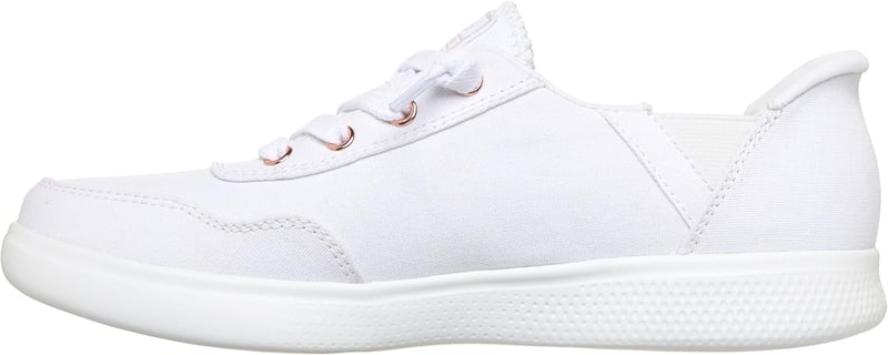 Skechers Hands Free Slip-ins Bobs Skip Cute B Cute Sweet Sneaker Női Fehér, 39.5 EU széles