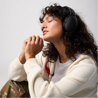 Bezdrôtové Bluetooth slúchadlá Skullcandy Crusher Evo s nabíjacím káblom USB-C, multisenzorické basy, cez uši (Over-Ear), 40-hodinová výdrž batérie – čierne 5