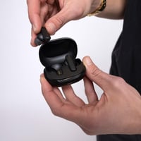 Bezdrôtové slúchadlá Skullcandy Smokin' Buds, 20 h výdrž batérie, IPX4 – čierne 8