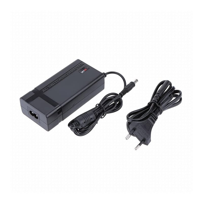 SKYRC SK-200008 Napájací zdroj a menič 60W čierny - Vnútorný sieťový adaptér 100-240V 50/60Hz 15V 4A pre RC nabíjačky