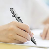 SMOOTHERPRO Guličkové pero s mechanizmom Bolt Action, kompatibilné s náplňami Pentel, prémiové písacie potreby 4