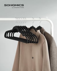 Umerașe SONGMICS din catifea, 50 bucăți, antiderapante, negru intens, cu decupaje pentru umeri și bară pentru pantaloni, cârlig rotativ la 360 de grade, grosime 0,6 cm, lățime 43 cm, CRF029B 2