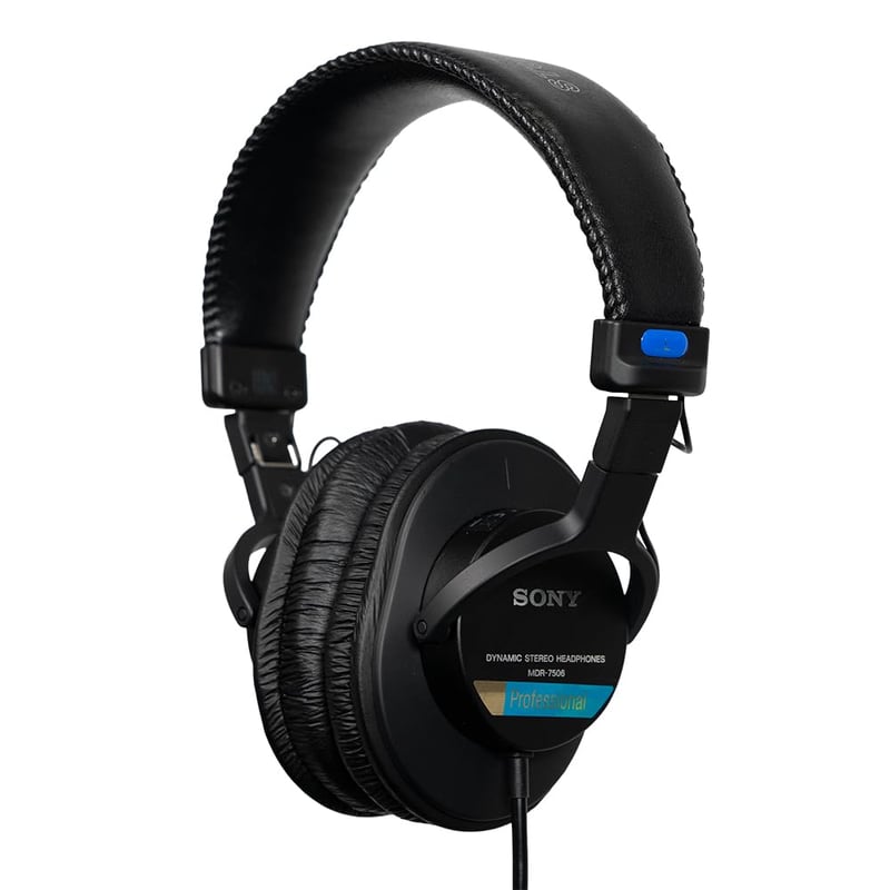 Sony MDR-7506 Uzavreté štúdiové monitorovacie slúchadlá – káblové, 10 Hz – 20 kHz, 63 Ohm, ľahký skladací dizajn (227 g), na štúdiové nahrávanie a