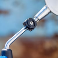 SP Connect Mirror Mount tükörre szerelhető telefontartó - fekete 2