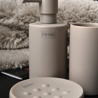 Porcelánový dávkovač na tekuté mydlo Spirella Tube s pumpičkou z nehrdzavejúcej ocele, matná taupe hnedá, 300 ml 4