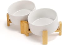 SPUNKYJUNKY Dönthető Kerámia Dupla Tálca Bambusz Állvánnyal Kutyáknak Macskáknak 850ml Fehér 1