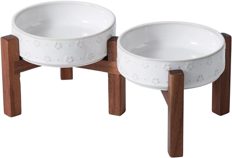 SPUNKYJUNKY kerámia kutyatál akácfa állvánnyal, lapos - 15,5 cm