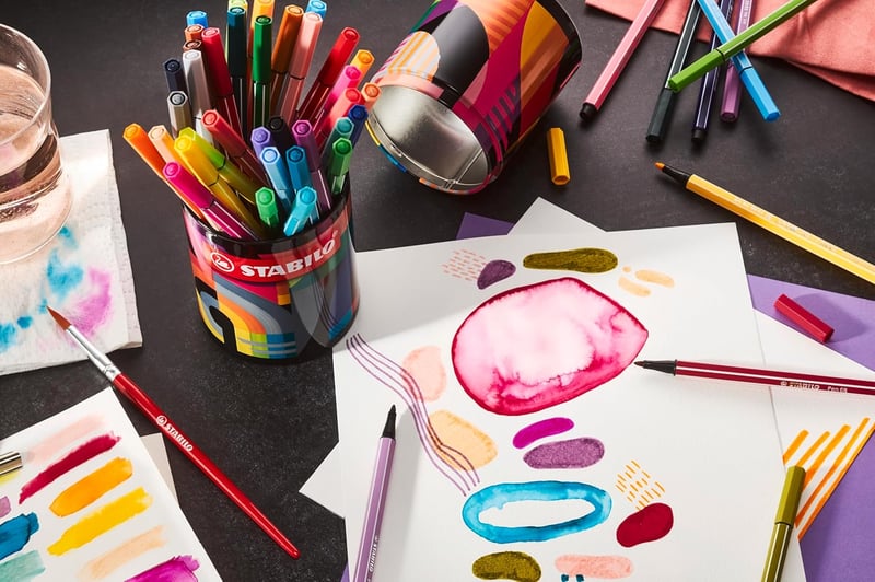 STABILO Pen 68 ARTY 45 darabos fém doboz filctoll készlet