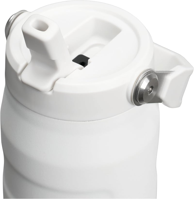 Stanley 1913 Flip Szívószálas Termikus Ivópalack 0,7L - 10 Órás Hűtés, BPA-Mentes, Szorítóhoz - 710 ml, Frost