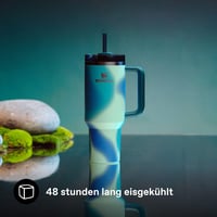Pohár Stanley Quencher H2.0 FlowState 1,2 l – Coastal Teal Motion | So slamkou, rukoväťou a vekom – Vhodný do umývačky riadu – Bez obsahu BPA 4