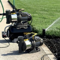 Samonasávacie čerpadlo na čistú vodu Stanley SXGP1300XFE 1300W 4200 l/h 2