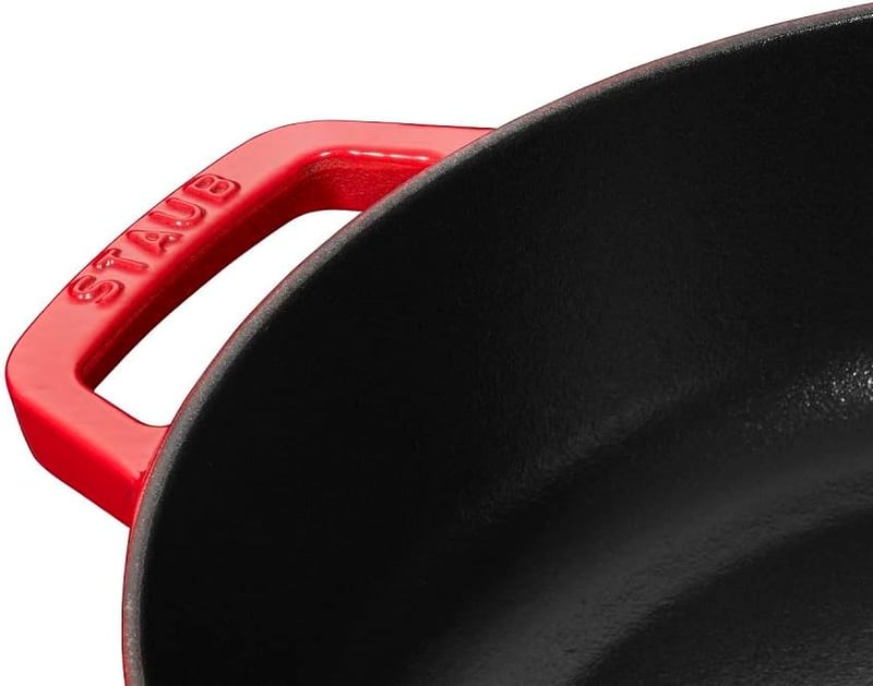 Staub Chistera sütőtál 28 cm öntöttvas indukciós cherry red - 28 inches, cherry red