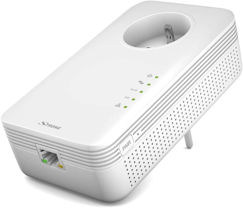 STRONG Dual Band Repeater 1200P - WiFi jelerősítő és hálózatbővítő, 1200 Mbps, kétfrekvenciás, 802.11ac, fali csatlakozóval, fehér