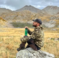 Športová fľaša na vodu Sparrow 1 l – bez BPA – fľaša na vodu z tritanu | Vodotesná, ľahká, vhodná do umývačky riadu, vyklápací uzáver na jedno kliknutie, ergonomická, na fitnes, do posilňovne, na turistiku, cestovanie a bicyklovanie - 6