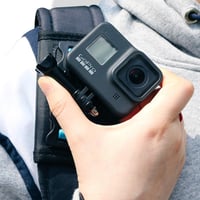 SUREWO Vállpánt Rögzítő GoPro Hero 13/12/11/10/9/8/7/6/5, DJI Osmo Action 5 Pro/4/3 és AKASO Kamerákhoz - 360°-os Forgatható Alap, Túrázásho 4