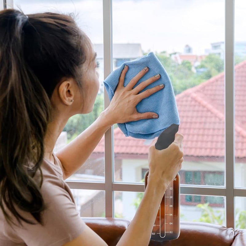 SUXNOS Barna Üveg Szórópalack Szett 500 ml - 4 db Újratölthető Permetező Állítható Fejjel Növényekhez, Virágokhoz, Fodrászathoz és Aromaterá