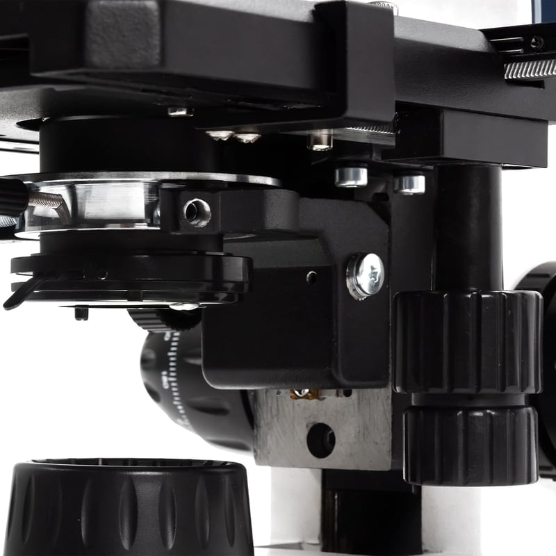 Swift SW400 Trinokuláris Laboratóriumi Mikroszkóp 40X-2500X Nagyítás