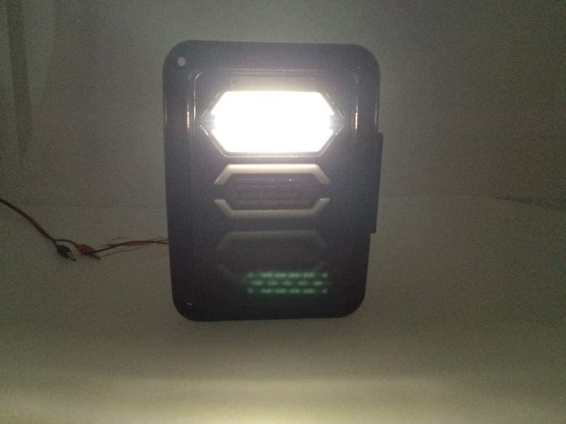 SXMA LED hátsó lámpa pár Euro verzió autóhoz