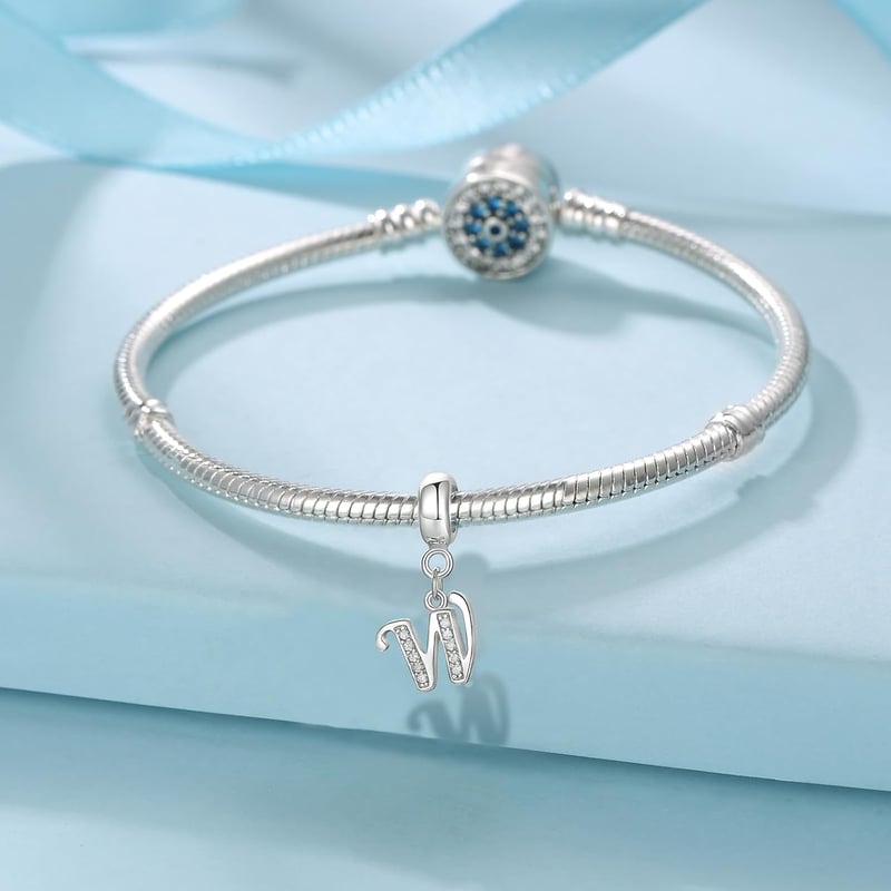 Symretie 925 Sterling Ezüst W Betű Charm Medál - Európai Karkötőkkel és Nyakláncokkal Kompatibilis Gyöngy Charm Nőknek