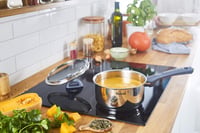 Hrniec z nehrdzavejúcej ocele Tefal Daily Cook 18 cm, 2,1 litra, so zosilneným dnom, na všetky typy sporákov vrátane indukcie, z recyklovaného materiálu 10
