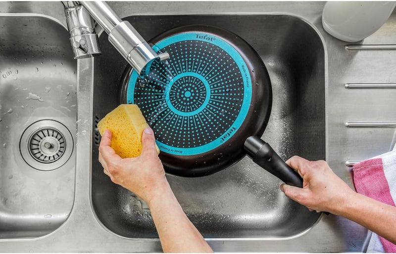 Tefal Easy Cook & Clean 20 cm-es serpenyő, tapadásmentes bevonattal és hőjelzővel - 20 cm, Frying pan