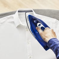 Tefal Express 2400W gőzvasaló 180g/min gőzlökés 270ml tartály kerámia talp 3