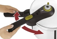 Tlakový hrniec Tefal Secure Trendy P2580702, 6 l, s parným košom, 2 stupne varenia 117 °C a 112 °C, indukčné dno, vhodný na všetky typy sporákov, nehrdzavejúca oceľ 3