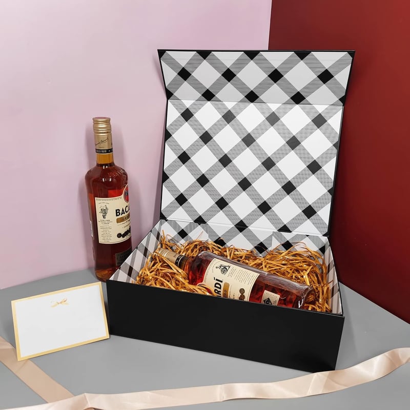 Tekhoho Fekete Ajándékdoboz 33x23,7x10cm Mágneses Fedéllel és Szalaggal