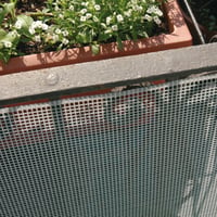 Plasă de protecție din plastic TENAX Quadra 05, argintie, 1x5 m, plasă cu ochiuri pătrate pentru balcon și gard, gri 5