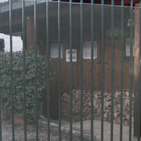 Plasă de protecție din plastic TENAX Quadra 05, argintie, 1x5 m, plasă cu ochiuri pătrate pentru balcon și gard, gri 4