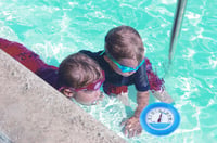 TFA Dostmann Poolwatch 40.2007 analogni termometar za bazen – plavi, velik, lako čitljiv termometar za temperaturu vode, za bazene, jacuzzije i jezerca 4