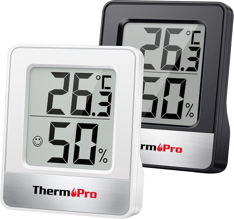 ThermoPro TP49 Digitális Mini Hőmérő és Páramérő Szett (2db) - Beltéri Klímafigyelő Mosolygós Ikonnal, Fekete-Fehér