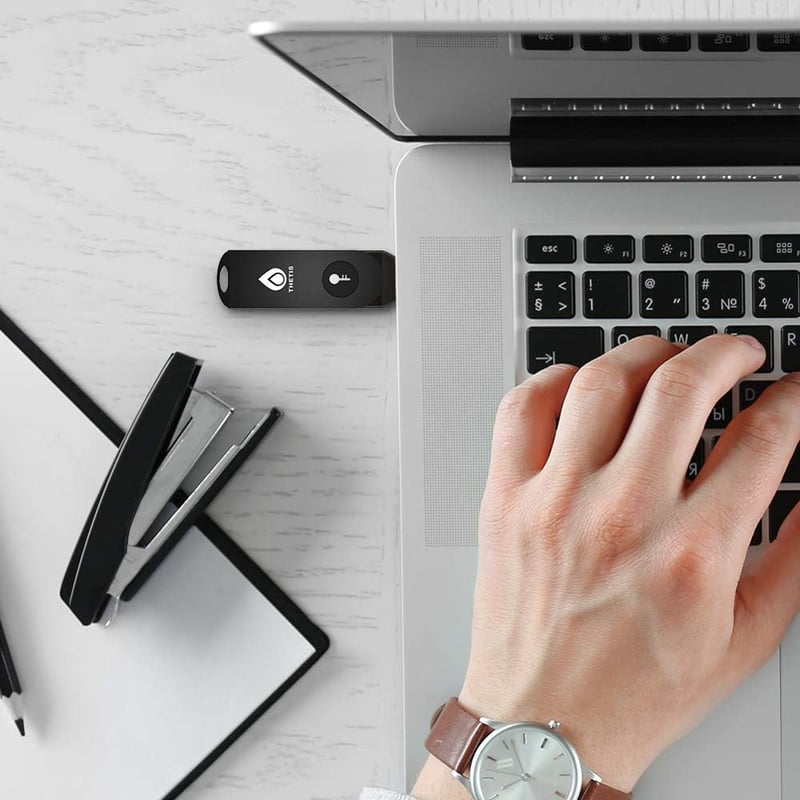 Thetis FIDO2 Biztonsági Kulcs Összecsukható USB-A Kétfaktoros Hitelesítéshez