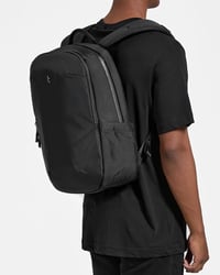 tomtoc 15,6" Laptop Hátizsák 20L Fekete Munka Napi Használat 8