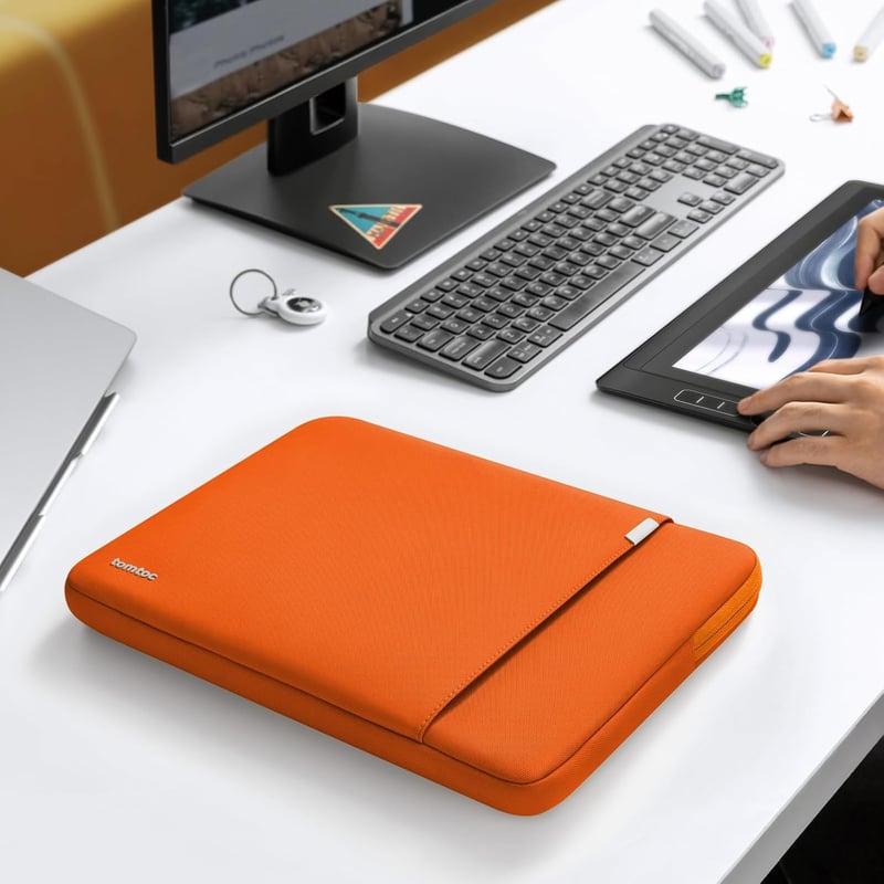 tomtoc 360° Laptop Tok 14" MacBook Pro M5/M4/M3/M2/M1 Vízálló Neoprén Hüvely